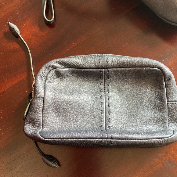 Gun metal satchel purse. - Picture 2 of 5